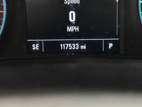 Used 2017 Chevrolet Cruze LT w/ LT Convenience Package FWD image 19