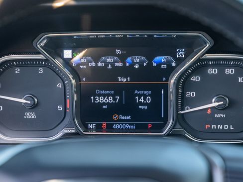 Used 2022 GMC Sierra 2500 Denali image 29