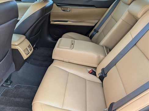 Used 2018 Lexus ES 350 image 17