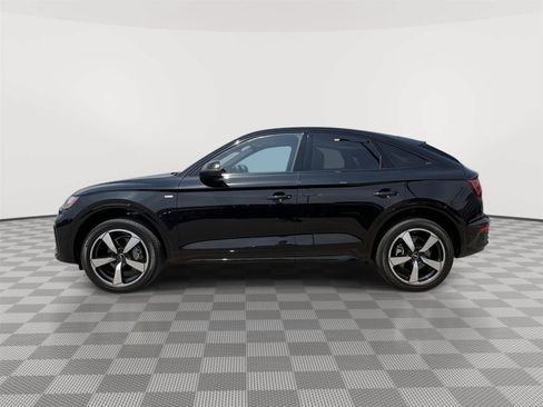 Certified 2022 Audi Q5 2.0T Prestige AWD/4WD image 2