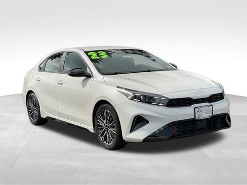 Used 2023 Kia Forte GT-Line FWD image 3