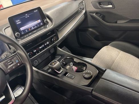 Used 2023 Nissan Rogue SV AWD/4WD image 26