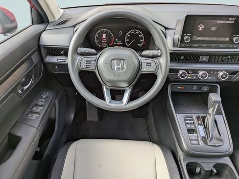 Used 2025 Honda CR-V LX image 16