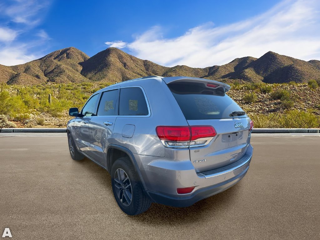 Used 2018 Jeep Grand Cherokee Limited AWD/4WD image 4