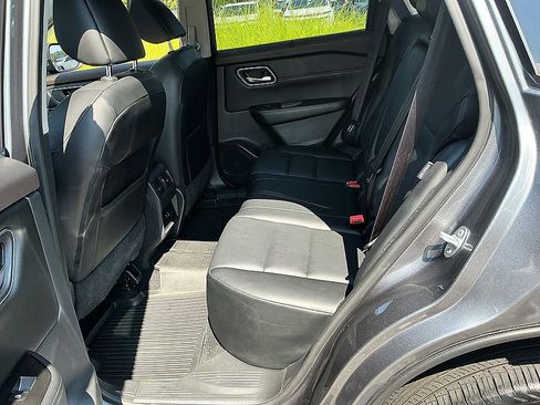 Used 2021 Nissan Rogue SV w/ Premium Package FWD image 24