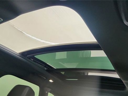 Used 2024 Land Rover Range Rover Velar Dynamic SE image 58