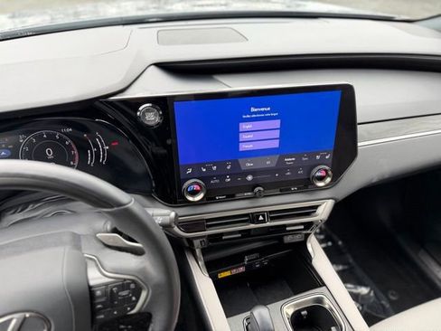 Used 2023 Lexus RX 350 Premium w/ Accessory Package (Z1) image 27