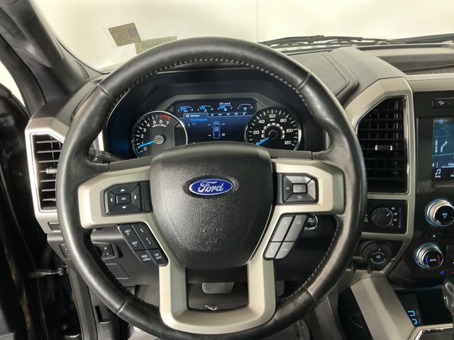 Used 2017 Ford F150 Lariat w/ Equipment Group 502A Luxury AWD/4WD image 18
