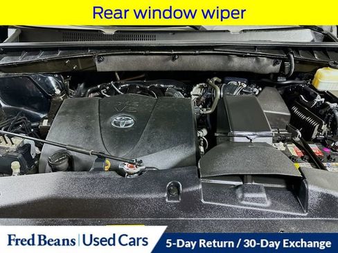 Used 2018 Toyota Highlander XLE image 34