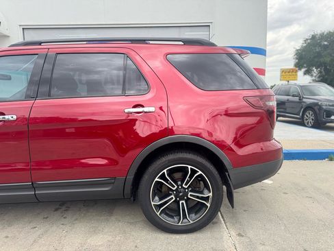 Used 2014 Ford Explorer Sport w/ Equipment Group 401A AWD/4WD image 30