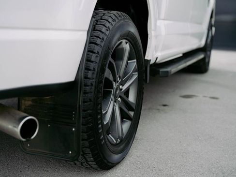 Used 2023 Ford F150 Lariat w/ Equipment Group 502A High image 9