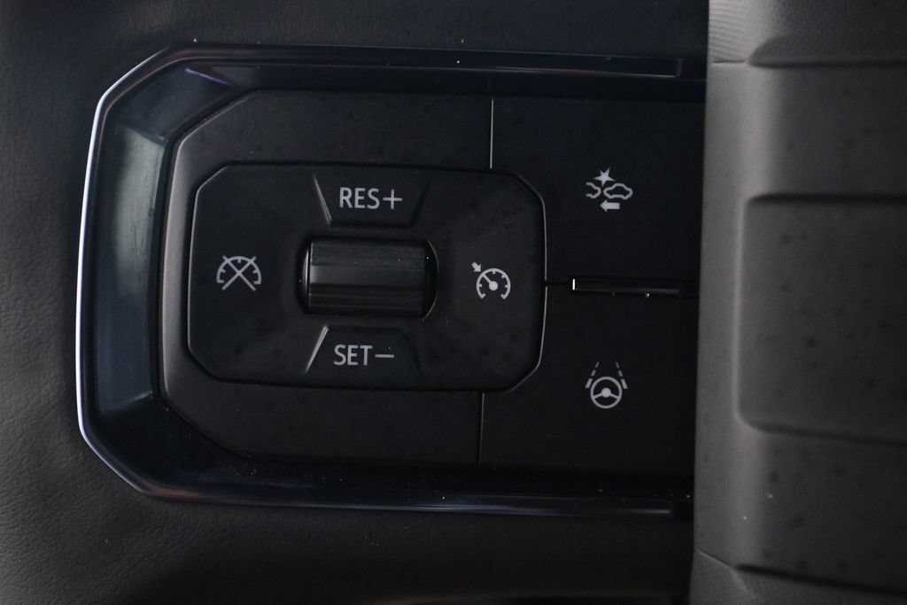 Used 2026 GMC Hummer EV SUV AWD/4WD image 22
