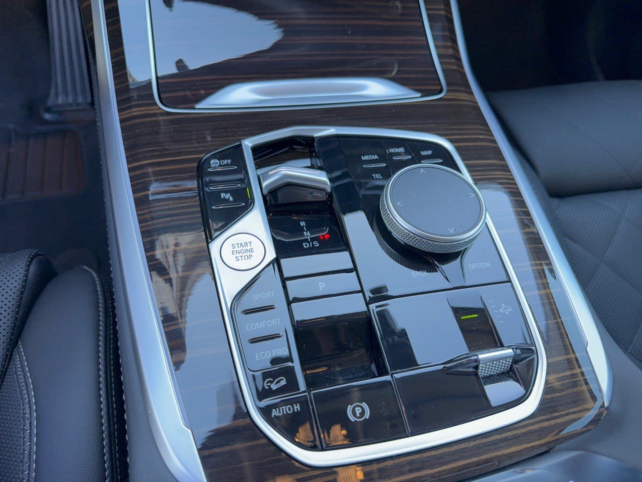 Certified 2026 BMW X7 xDrive40i AWD/4WD image 22