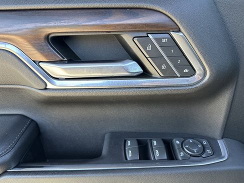 Used 2022 GMC Sierra 1500 SLT w/ SLT Premium Plus Package image 15