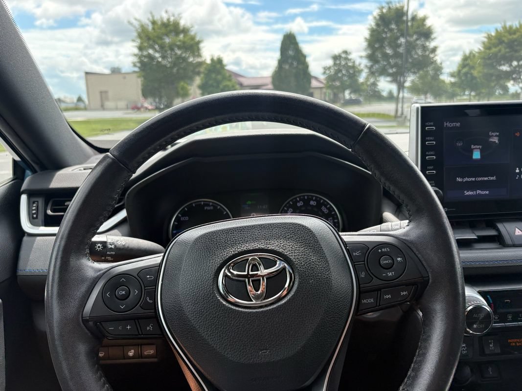 Used 2022 Toyota RAV4 SE w/ Convenience Package AWD/4WD image 21