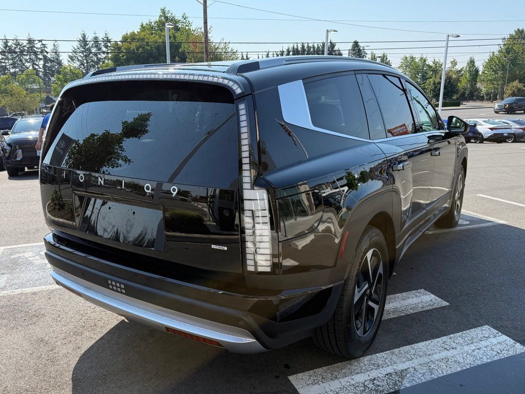 Certified 2026 Hyundai Ioniq 9 SE AWD/4WD image 5