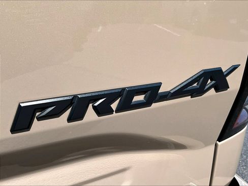 Certified 2023 Nissan Frontier PRO-4X w/ Pro Convenience Package AWD/4WD image 27
