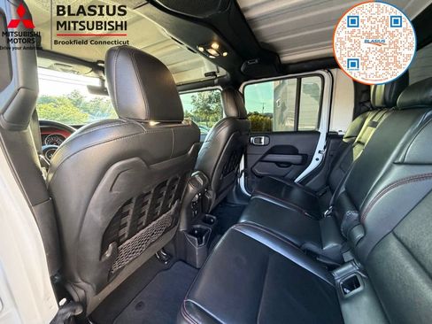 Used 2022 Jeep Gladiator Rubicon w/ Trailer Tow Package AWD/4WD image 44