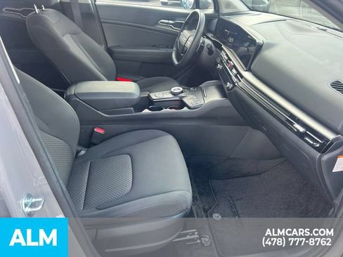 Used 2026 Kia Sportage S AWD/4WD image 16