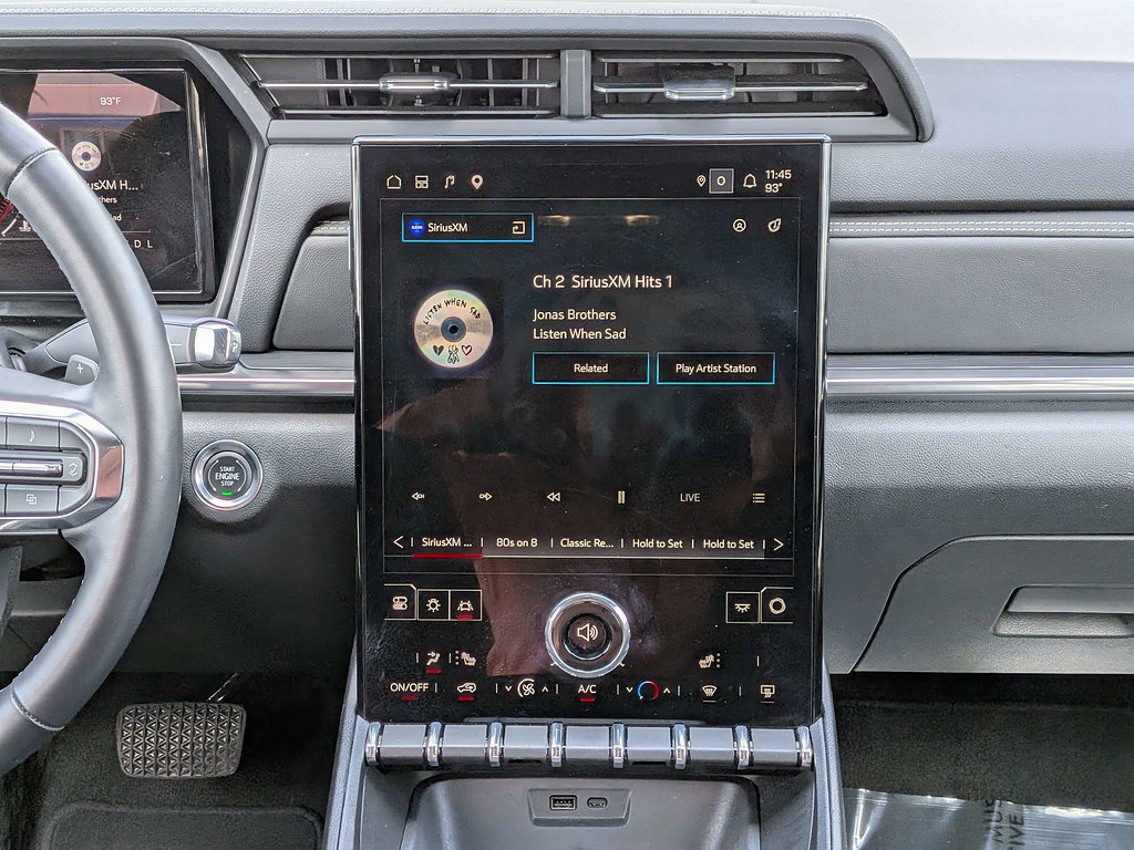 Certified 2025 GMC Terrain Elevation FWD image 17