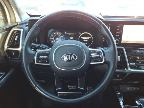 Used 2021 Kia Sorento SX image 18