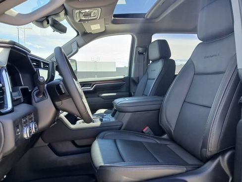 New 2026 GMC Sierra 3500 Denali w/ Denali Reserve Package AWD/4WD image 10