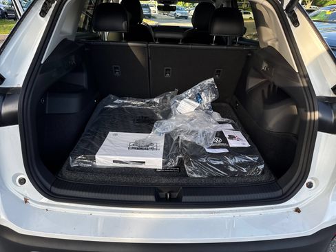 Certified 2026 Volkswagen Tiguan SE AWD/4WD image 27