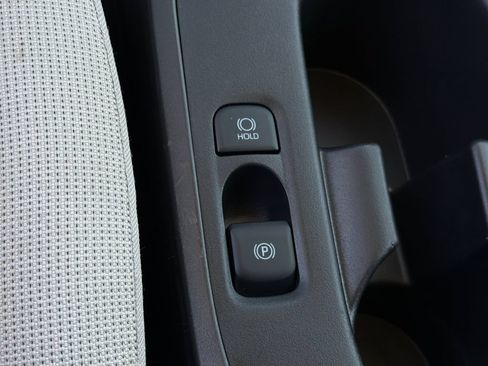 Used 2025 Toyota Corolla LE FWD image 24