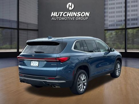 Used 2026 Buick Enclave Preferred AWD/4WD image 7