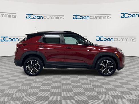 Used 2022 Chevrolet TrailBlazer RS FWD image 9
