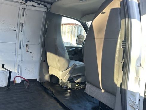 Used 2013 GMC Savana 2500 w/ Cold Climate Package image 23