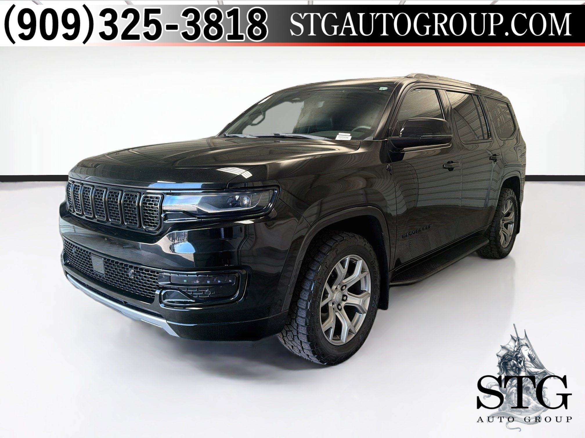 Used 2022 Jeep Wagoneer Series II AWD/4WD image 1