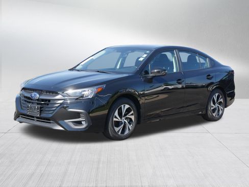 Certified 2025 Subaru Legacy Premium AWD/4WD image 3