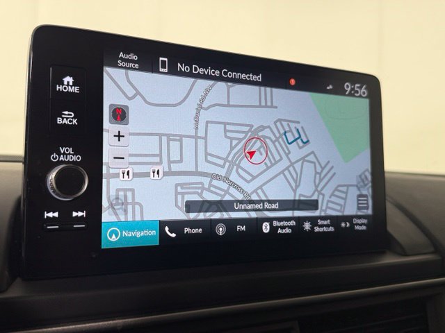 Used 2025 Honda Pilot Touring image 39
