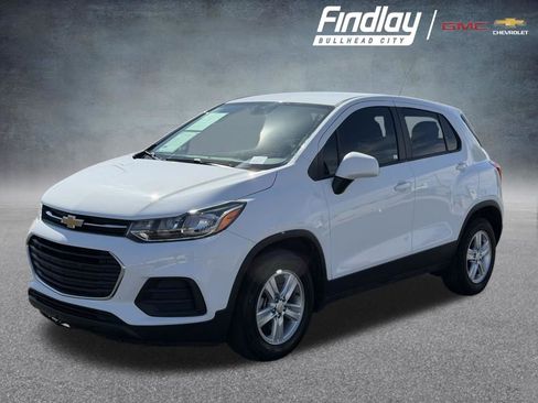 Used 2021 Chevrolet Trax LS w/ Tint and Cruise Package FWD image 1