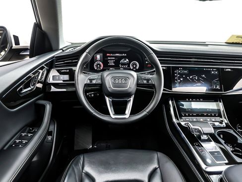 Used 2023 Audi Q8 Premium Plus w/ Premium Plus Package image 6