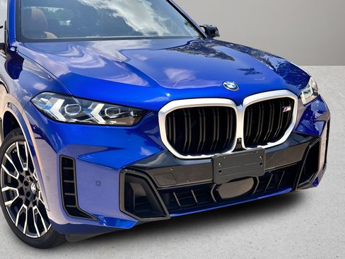 Used 2025 BMW X5 M60i AWD/4WD image 24