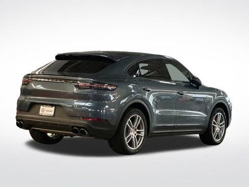 Used 2020 Porsche Cayenne S image 5