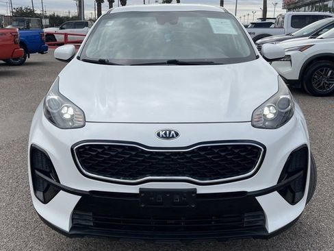 Used 2021 Kia Sportage LX image 2