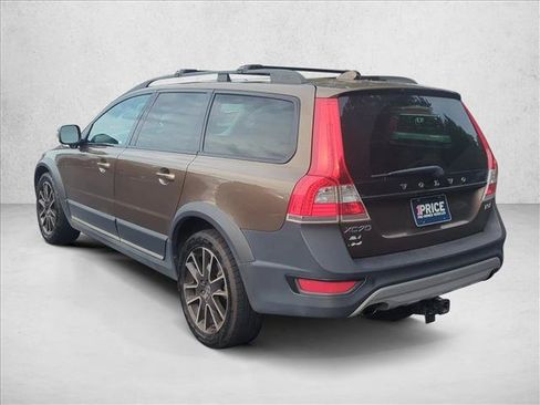Used 2016 Volvo XC70 T5 Platinum w/ Climate Package FWD image 8