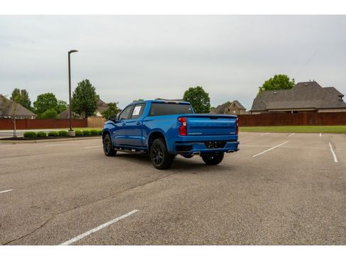 Used 2023 Chevrolet Silverado 1500 RST w/ Z71 Off-Road Package AWD/4WD image 7