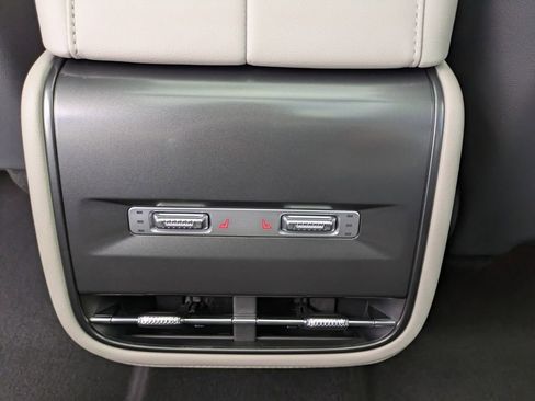 New 2026 Lincoln Nautilus Reserve image 15