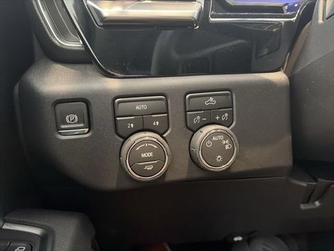 New 2026 Chevrolet Silverado 1500 LT AWD/4WD image 18