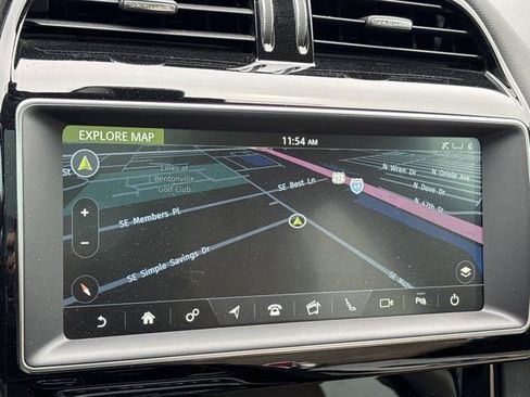 Used 2020 Jaguar F-PACE Premium AWD/4WD image 33