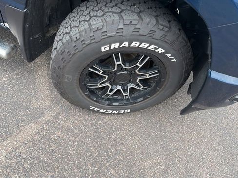 Used 2022 RAM 1500 Big Horn image 10