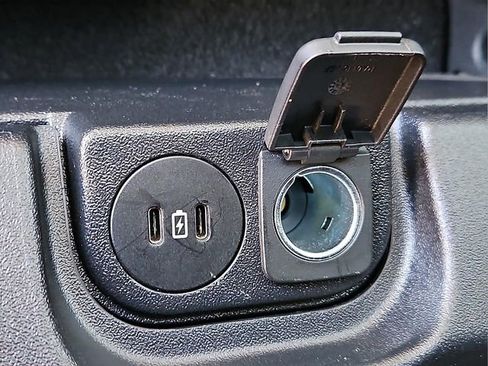 Used 2025 Ford F150 XLT w/ Equipment Group 301A Standard image 18