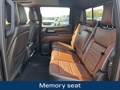 Used 2025 GMC Sierra 1500 Denali Ultimate AWD/4WD image 19