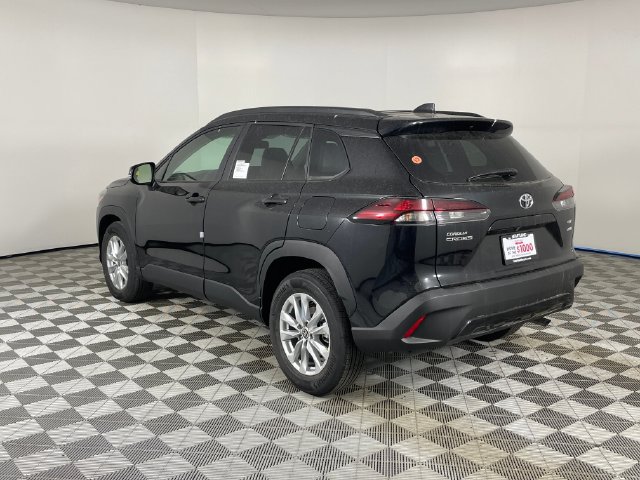 New 2026 Toyota Corolla Cross LE w/ Moonroof Package AWD/4WD image 8