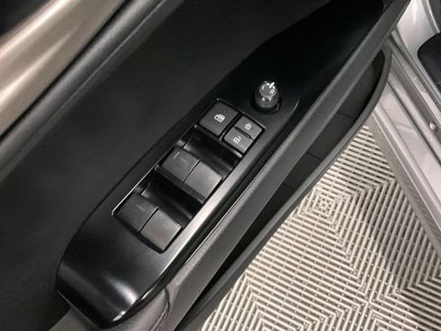 Used 2025 Toyota Camry XSE FWD image 39