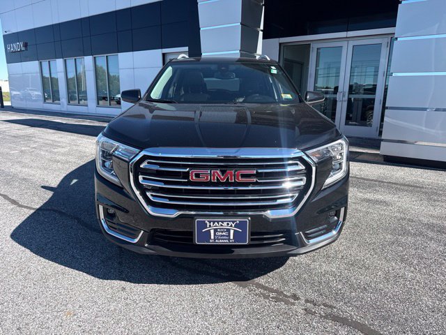 Certified 2023 GMC Terrain SLT AWD/4WD image 2